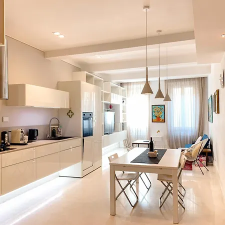 The Duomo Exclusive -43 Passi Dal Duomo- Apartment Florence Exterior photo